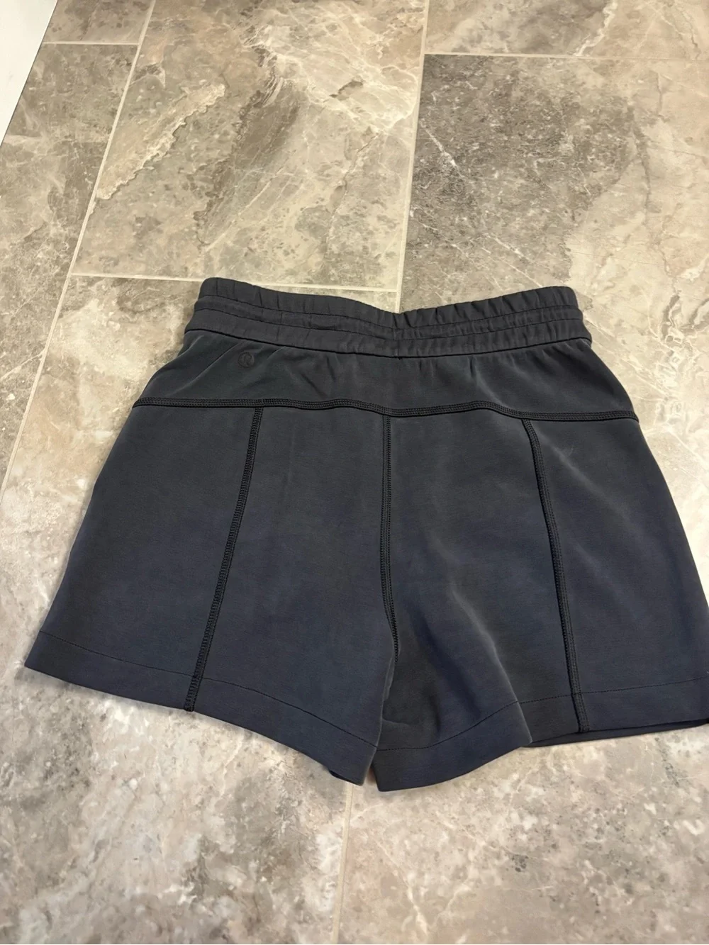 lululemon shorts NWOT